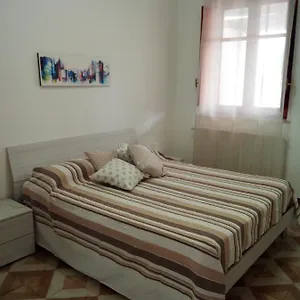  Appartamento A Italia