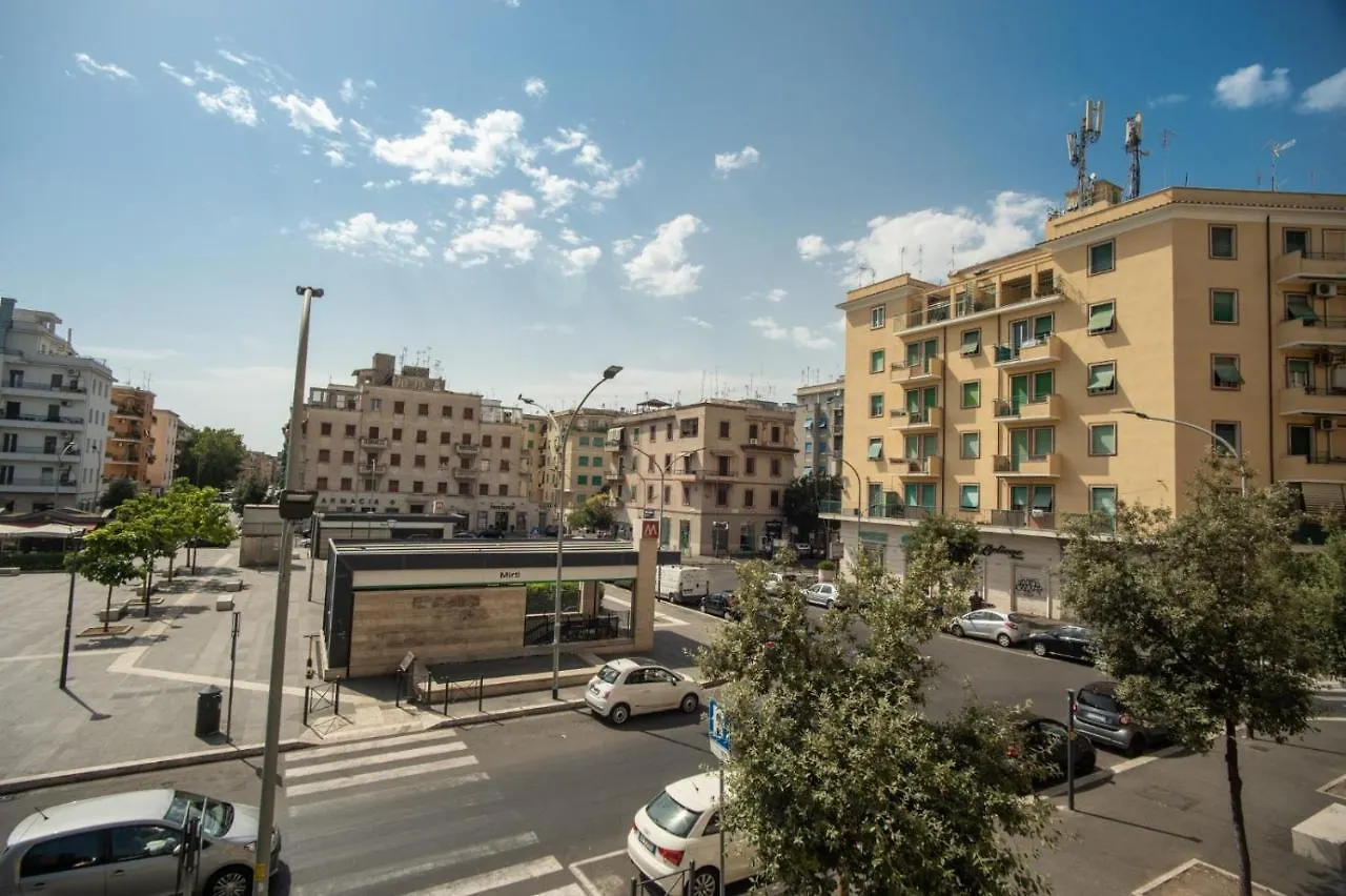 Hotel Mirti Rome